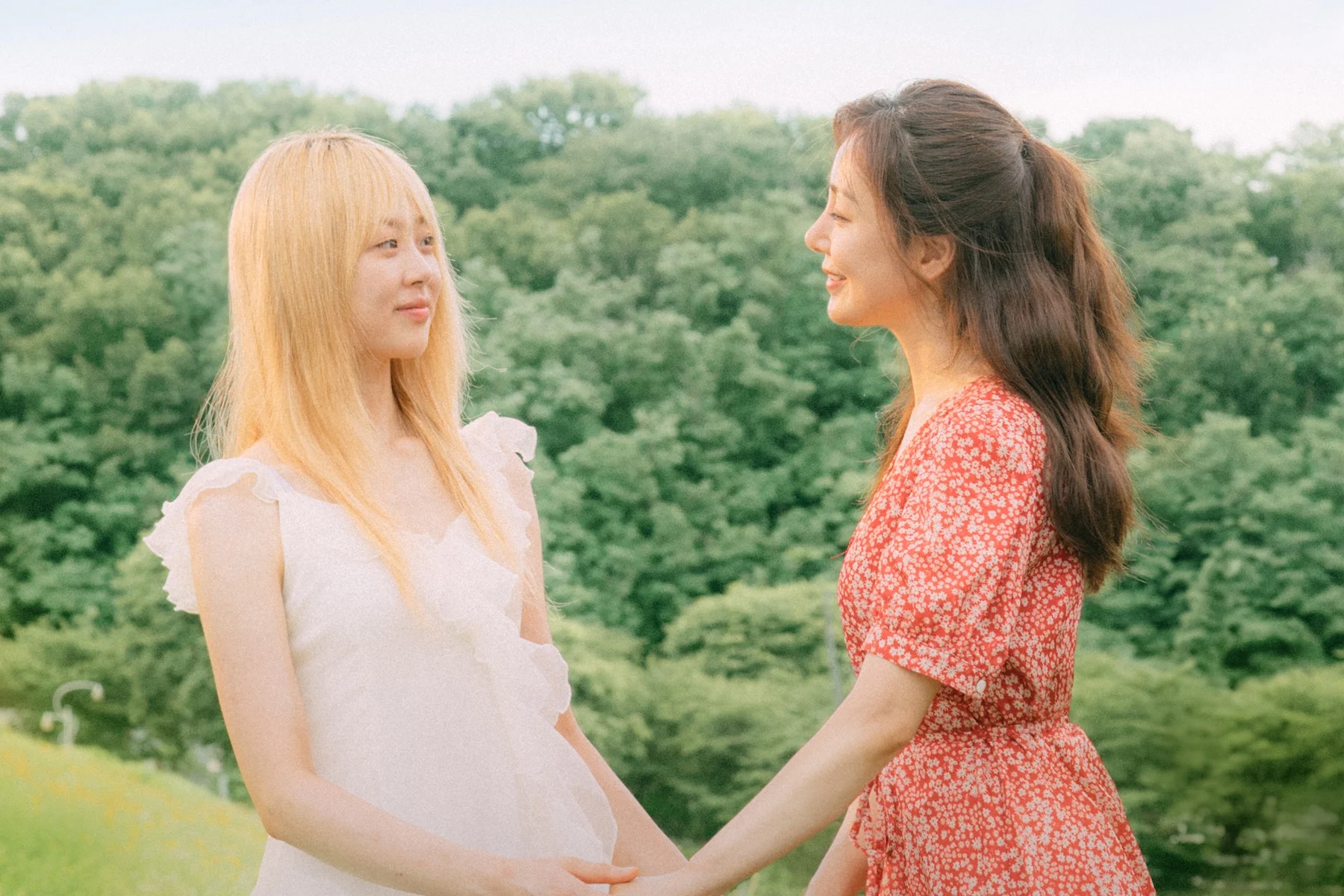 Scarlet Của Mẹ Full